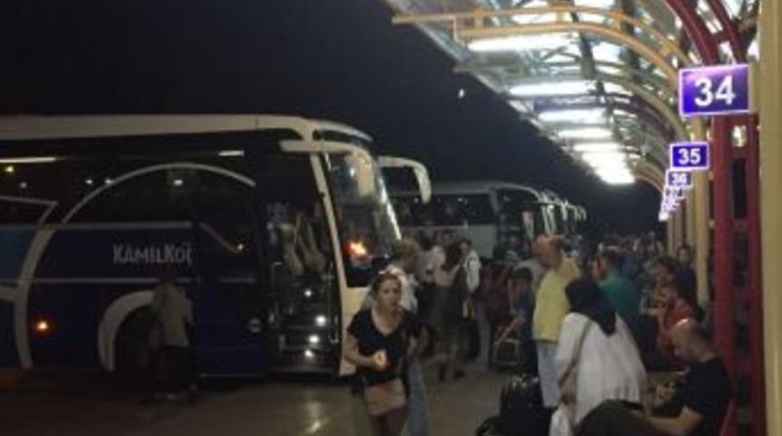 Terminale Bayram Yoğunluğu Geldi