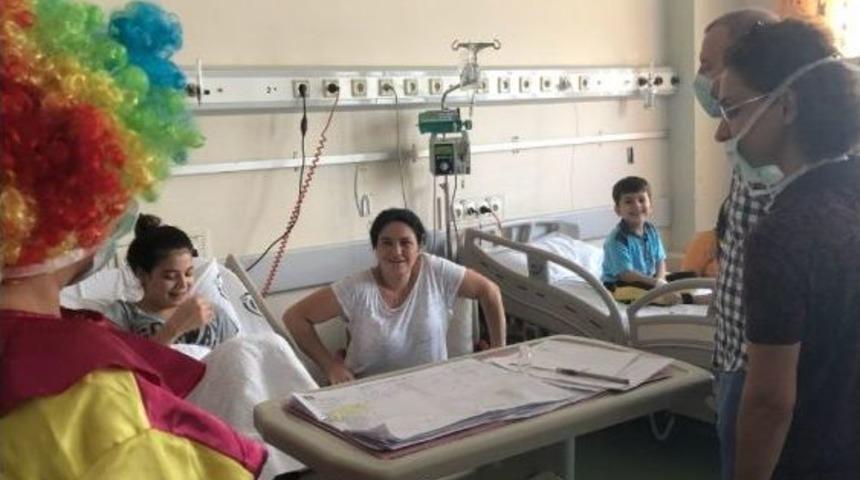 Cumhurbaşkanı&rsquo;ndan L&ouml;semili &Ccedil;ocuklara Bayram Hediyesi