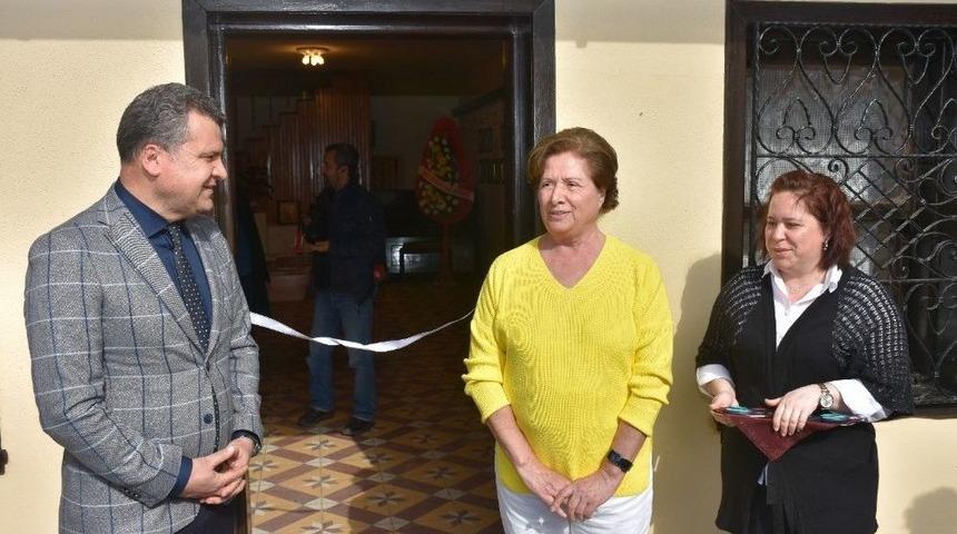 Edremit&rsquo;te &lsquo;tezhip Sanatı&rsquo; Sergisi A&ccedil;ıldı