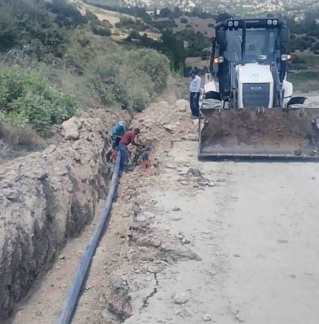 Manisa’da Dere Temizlik Çalışması Hız Kazandı