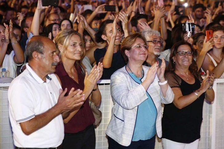 Onbinler Gündoğdu’da Kurtuluşu Kutladı G1