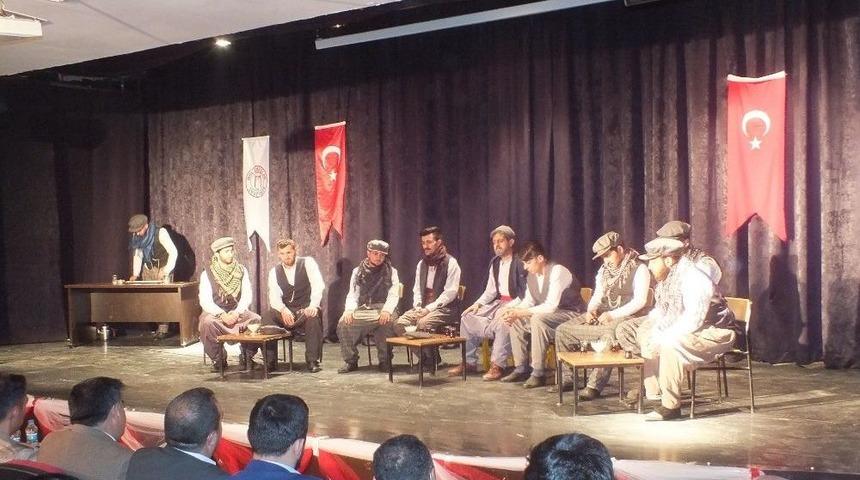 Malazgirt’te 18 Mart Şehitleri Anma Günü Ve Çanakkale Zaferi Kutlandı