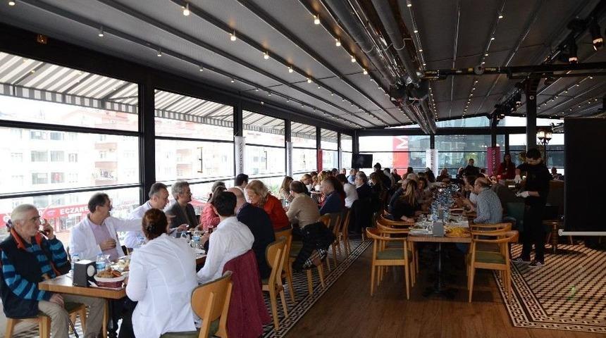 Hekimler Tıp Bayramı&rsquo;nda Buluştu