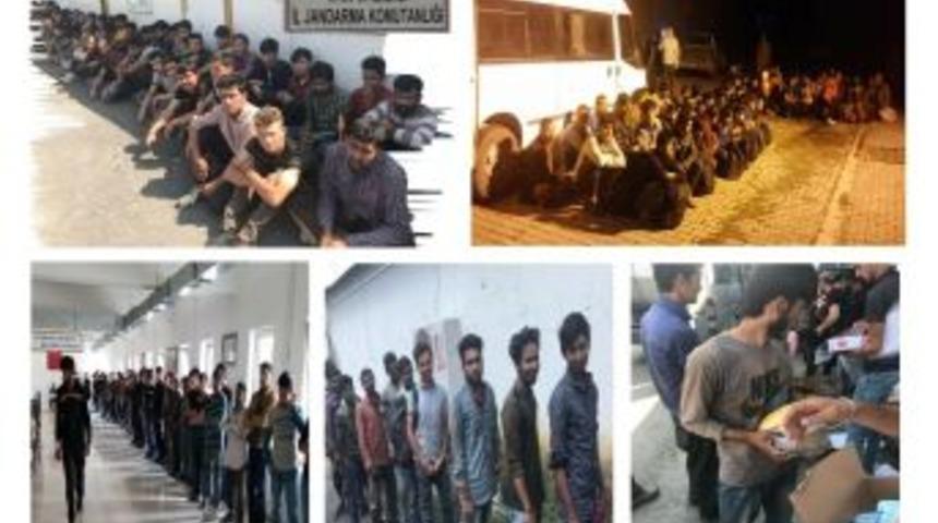 8 Ayda 5 Bin 915 Ka&ccedil;ak Şahıs Sınır Dışı Edildi