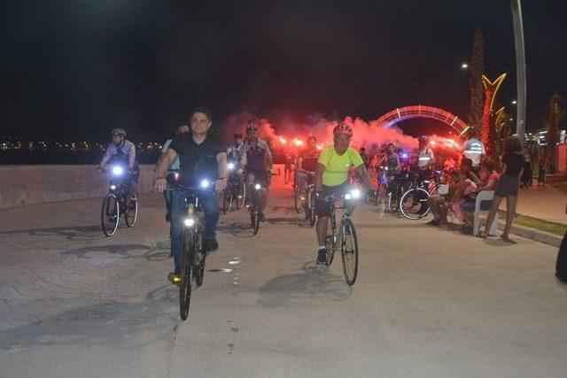 Aliağa’da Bisiklet Yolu Açıldı
