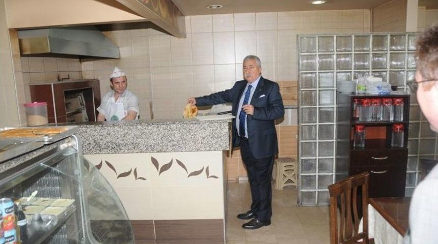 Tesk Başkanı Paland&ouml;ken: &ldquo;esnaf Dondurma Satışlarından Memnun&rdquo;