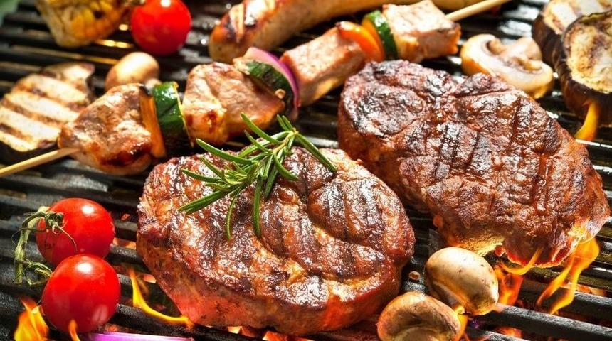 Diyetisyen Akg&uuml;l: &ldquo;s&uuml;rekli Et T&uuml;ketimi Sindirim Sorunlarına Davetiye &Ccedil;ıkarabilir&rdquo;