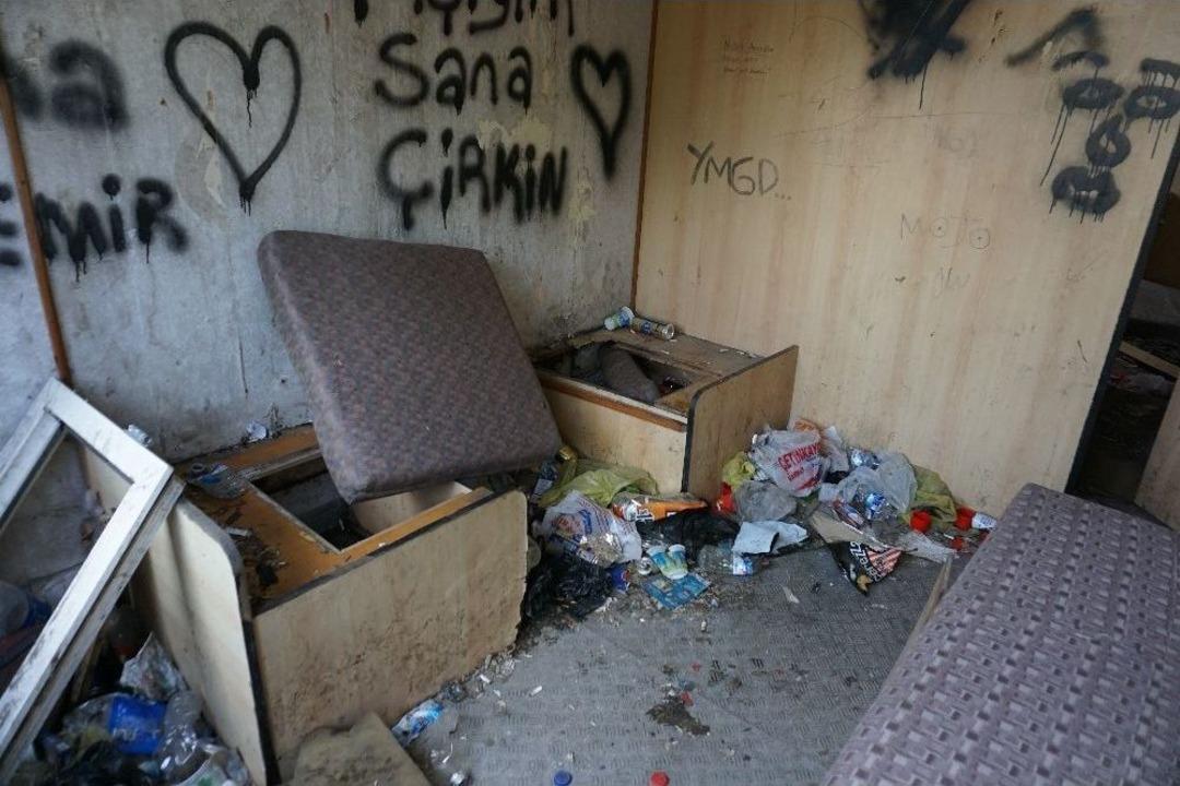 Liseli Gen&ccedil;lerin Bonzai Partisi Hastanede Bitti