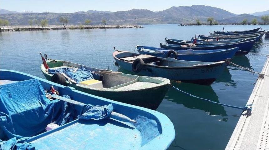 Su &Uuml;r&uuml;nlerinde Av Yasağı Başlıyor