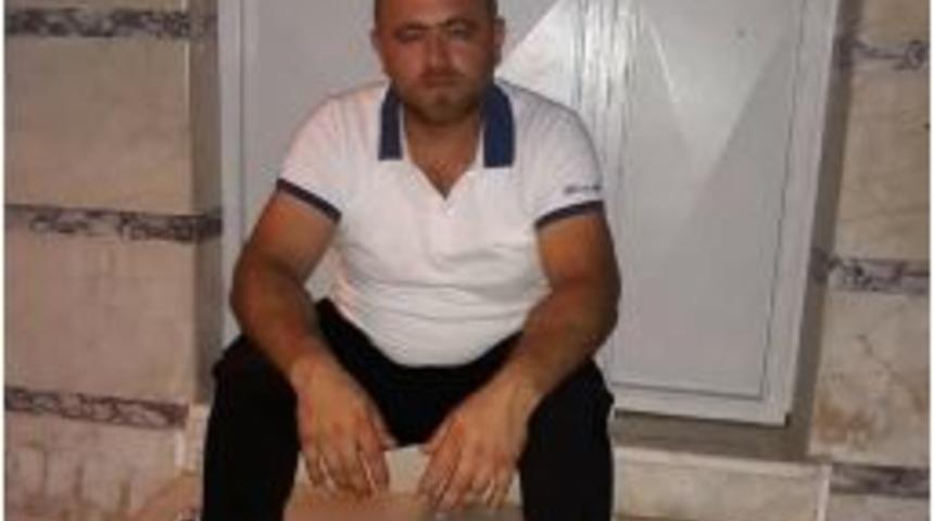 Evinin &Ouml;n&uuml;nde Silahlı Saldırıya Uğrayan Bir Kişi Hayatını Kaybetti