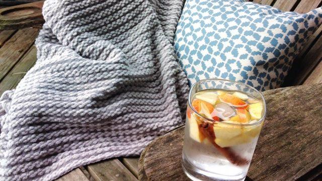 Gerçek Bir Mucize! Yağ Yakmayı Hızlandırıcı Elma Ve Tarçınlı Detoks Suyu