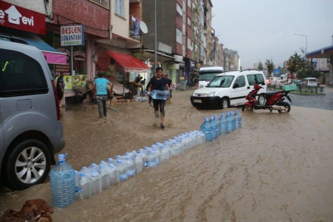 Oltu Sel Sularına Teslim Oldu