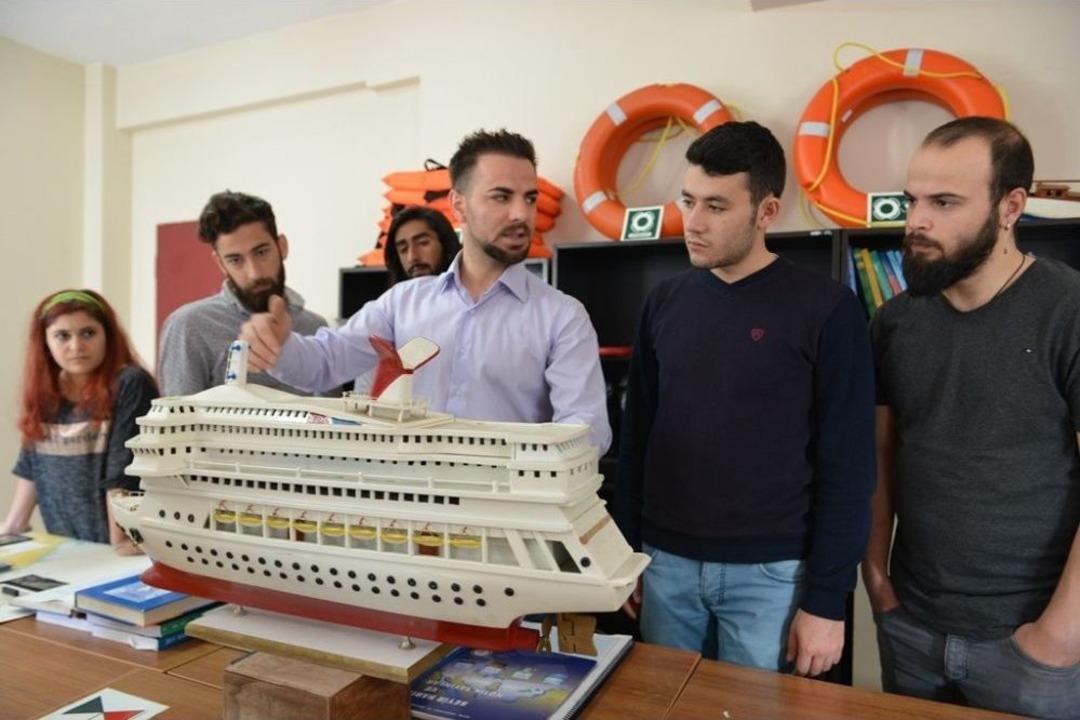 Bartın &Uuml;niversitesi Yat Kaptanı Ve Sınırlı Vardiya Zabiti Yetiştirecek