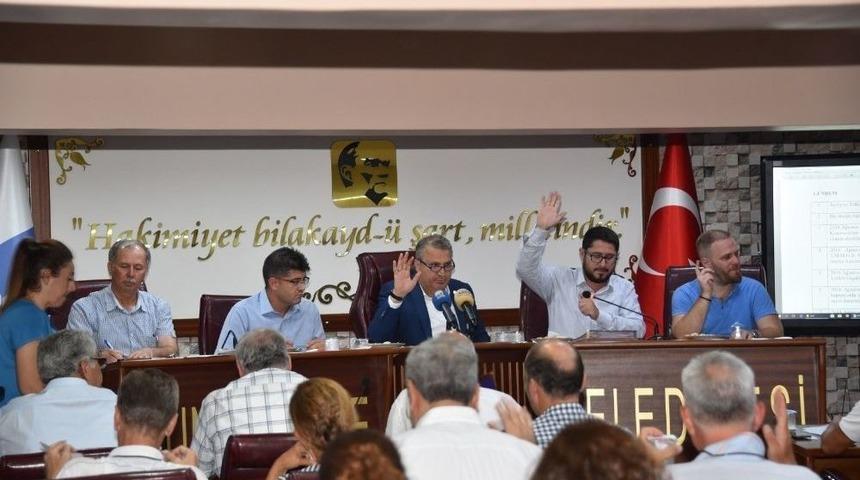 Yunuesmre Belediye Meclisi Toplandı