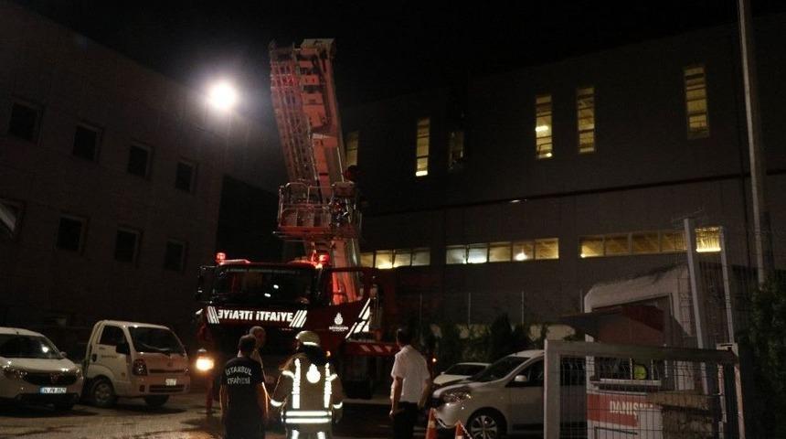 Tuzla&rsquo;da Korkutan Fabrika Yangını