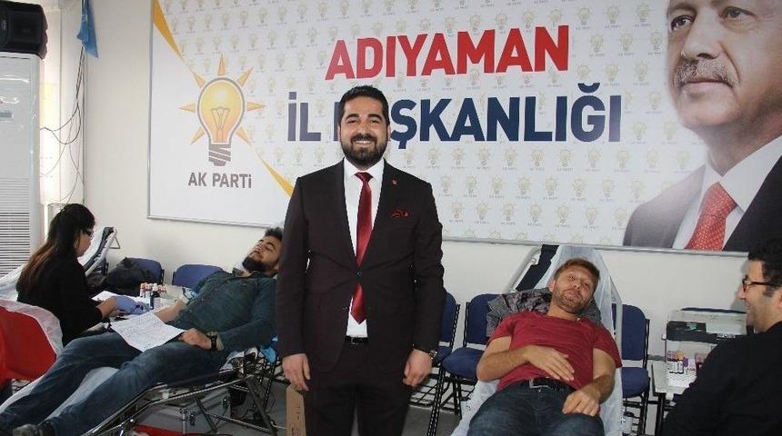 Mehmet&ccedil;iğe Destek İ&ccedil;in Kan Bağışı D&uuml;zenlendi