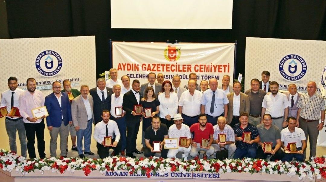 Başkan &Ouml;zakcan Verdiği S&ouml;z&uuml; Tuttu