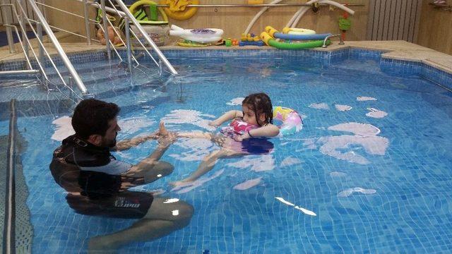 Fiziksel Engellerini Suda Aşıyorlar 1