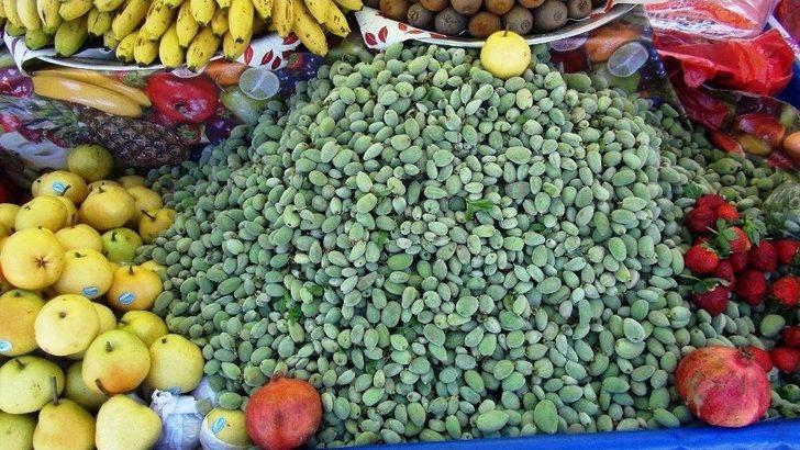 Şanlıurfa’da Badem Tezgahlardaki Yerini Aldı G3