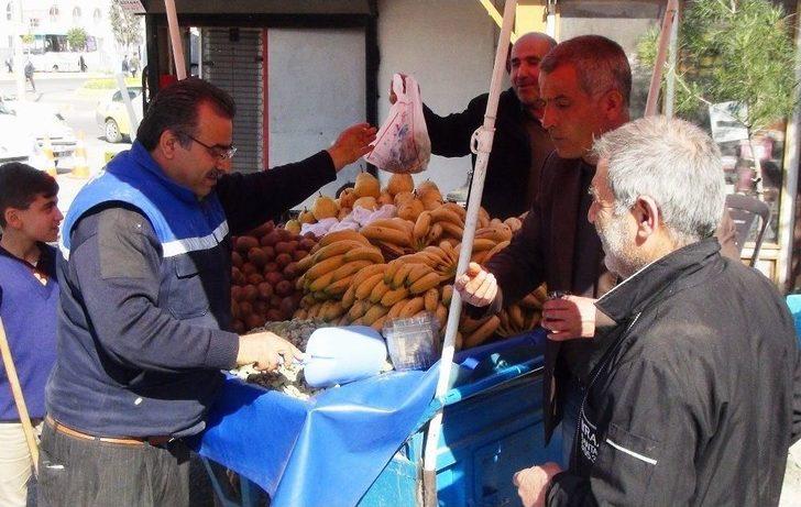 Şanlıurfa’da Badem Tezgahlardaki Yerini Aldı G4