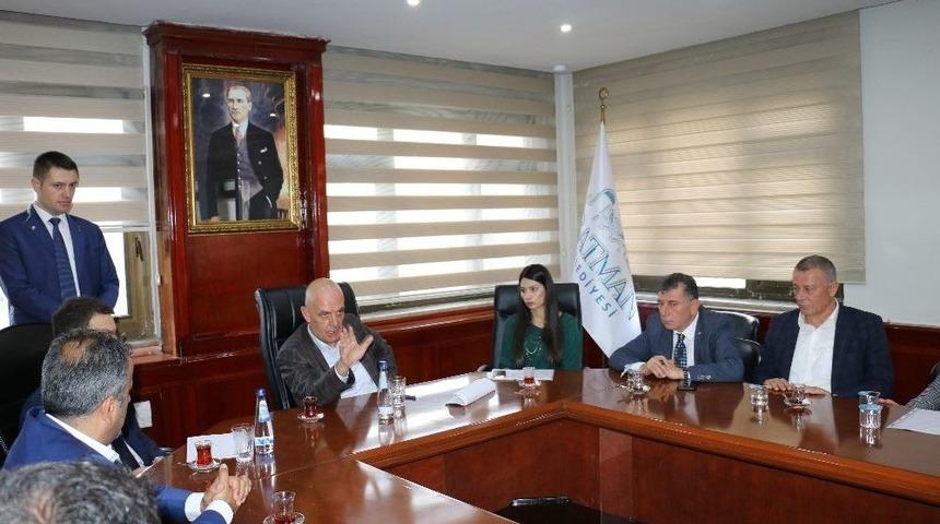 Batman Belediye Başkan Vekili Aksoy, İş Adamlarının Sorunlarını Dinledi