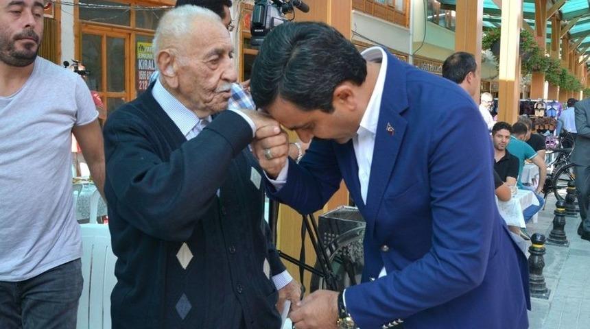 Tarihi Uzun &Ccedil;arşıda Alt Yapı &Ccedil;alışmaları Tamamlandı