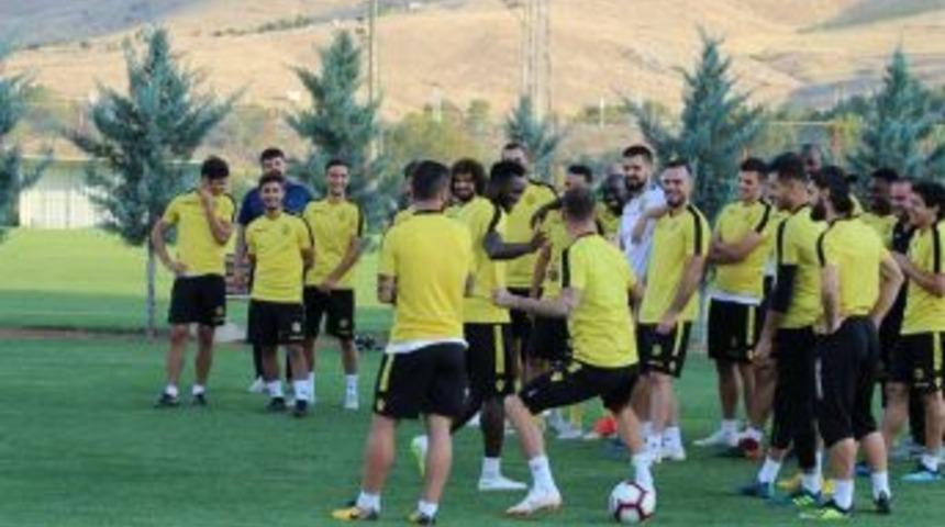 Evkur Yeni Malatyaspor’da Beşiktaş Maçı Hazırlıkları