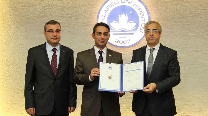 Üniversitesi Adliye İşbirliği Protokolü