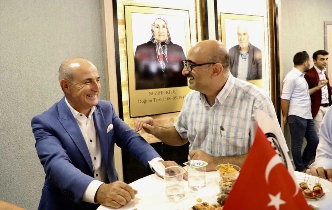 Başkan Akg&uuml;n: "eğitim Meselesi 81 Milyonun Meselesidir"