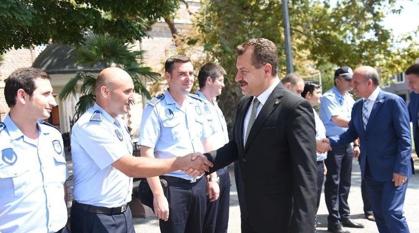 Karesi İl&ccedil;esin&rsquo;de Zabıta Haftası Kutlandı