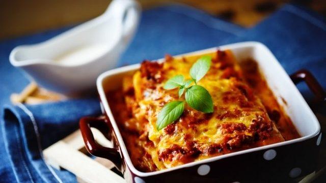 Makarna Ailesinin En Karizmatik Üyesi Lazanyanın Püf Noktaları