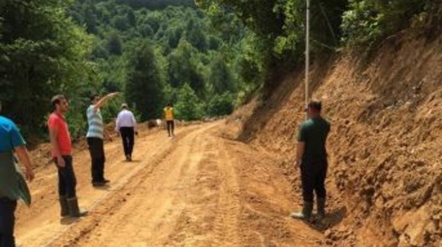 G&ouml;lyaka&rsquo;da Yeni Yol Yapım &Ccedil;alışmaları Tamamlandı