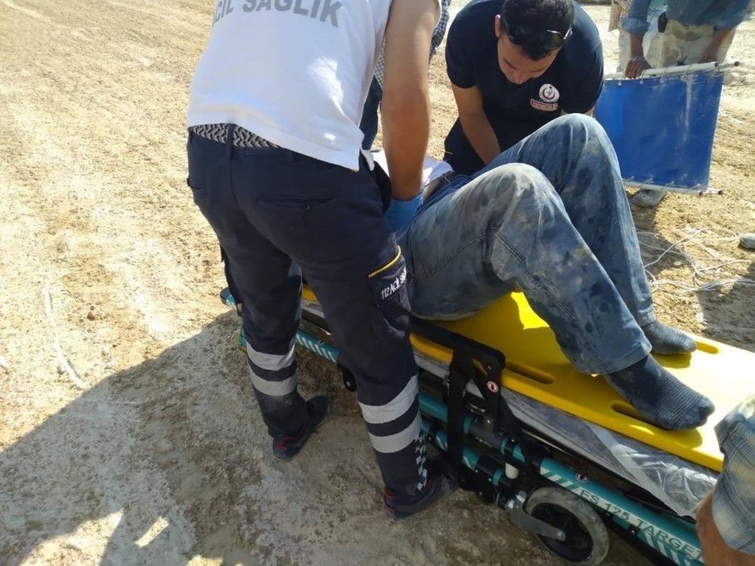 U&ccedil;uruma Yuvarlanan Kamyondan Son Anda Atlayarak Kurtuldu