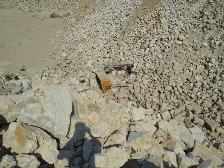 Uçuruma Yuvarlanan Kamyondan Son Anda Atlayarak Kurtuldu G1