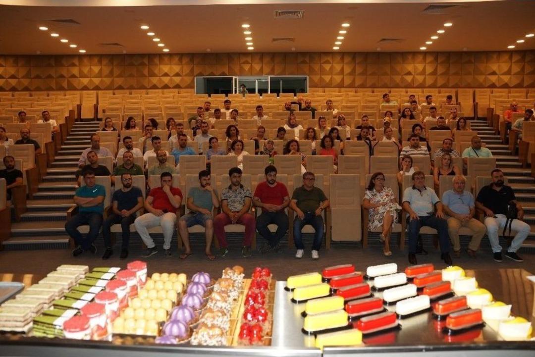 Pastacılar Ayto Pasta Seminerinde Buluştu