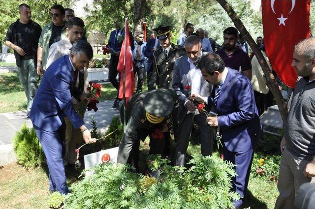 Diyarbakır’da Şehitler İçin Hatim Duası