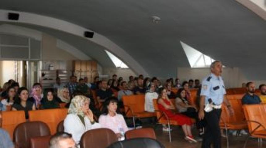 Kulu&rsquo;da &Ouml;ğretmenlere Trafik Eğitimi
