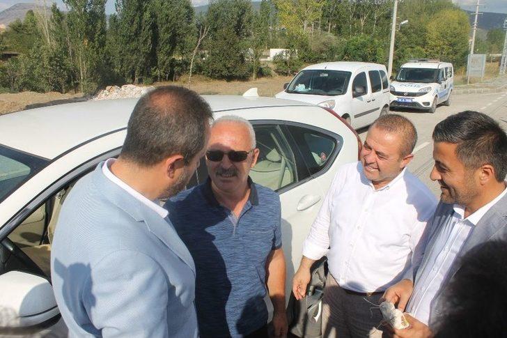 Bayram İçin Yola Çıkanlara Tuz İkram Ettiler G5