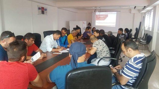 Kars’ta, “kadına Yönelik Şiddetle Mücadele Eğitim Semineri” Verildi