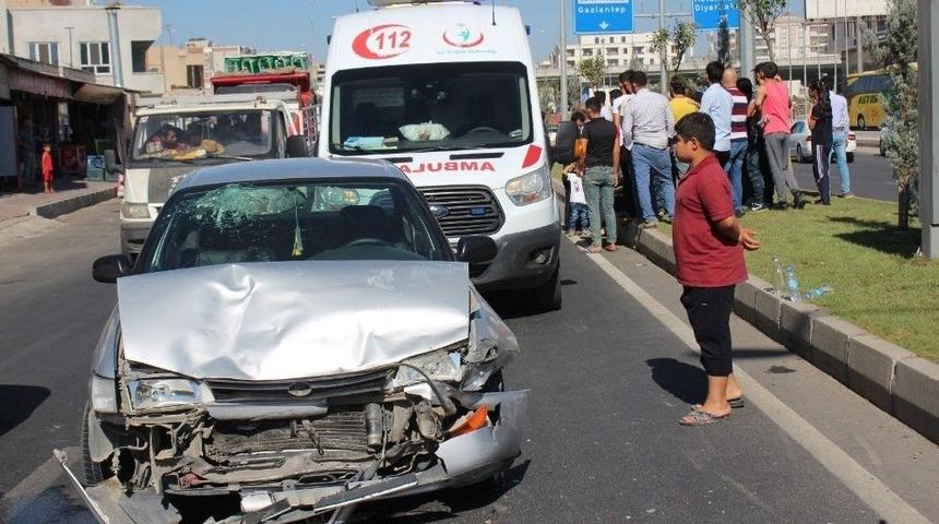 Şanlıurfa&rsquo;da Trafik Kazası: 4 Yaralı