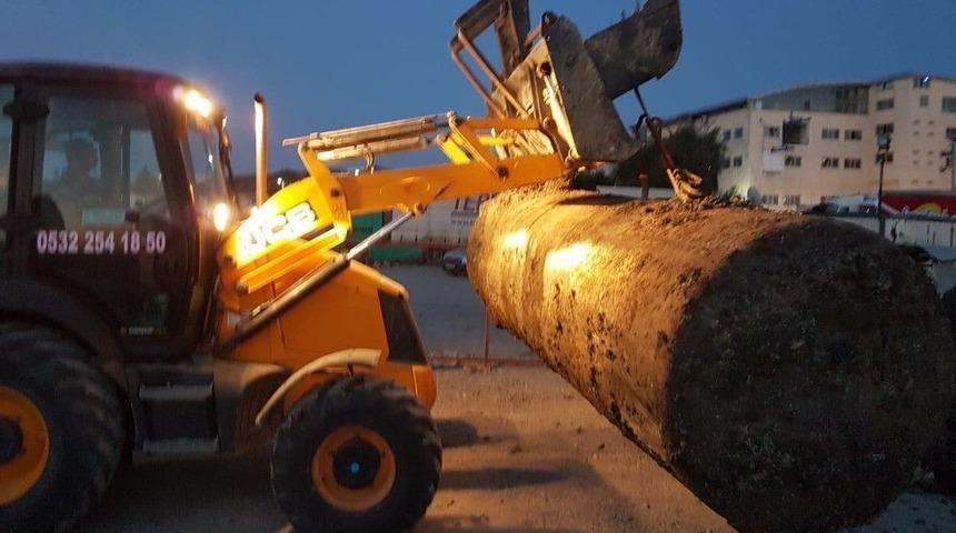 İstanbul’da Kaçak Akaryakıt İstasyonuna Baskın: 450 Litre Yakıt Ele Geçirildi