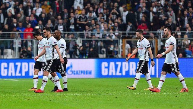 Uefa Şampiyonlar Ligi: Beşiktaş: - Bayern Münih: 1 (ilk Yarı)