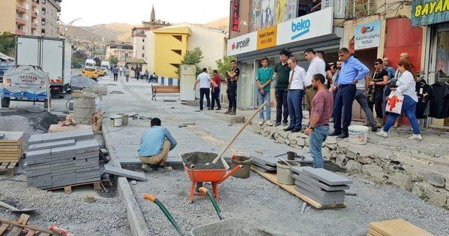 Hakkari’de ‘prestij Cadde’ Çalışmaları Sürüyor