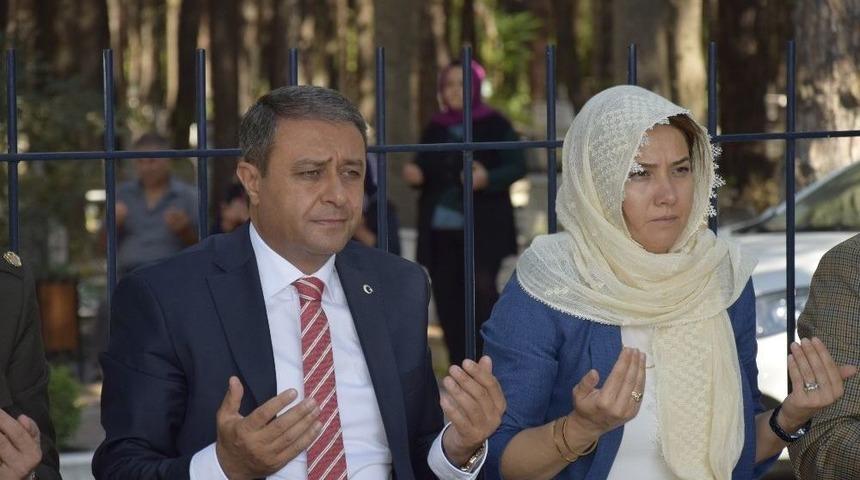 Burdur Protokol&uuml;, Yaşlıları Ve Hastaları Unutmadı