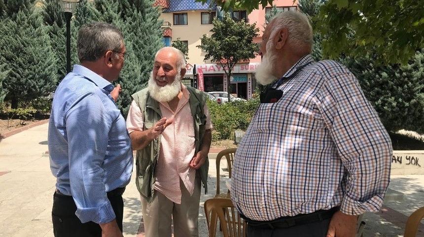 Başkan &Ccedil;etin&rsquo;den &Ccedil;ocuklara Hediye