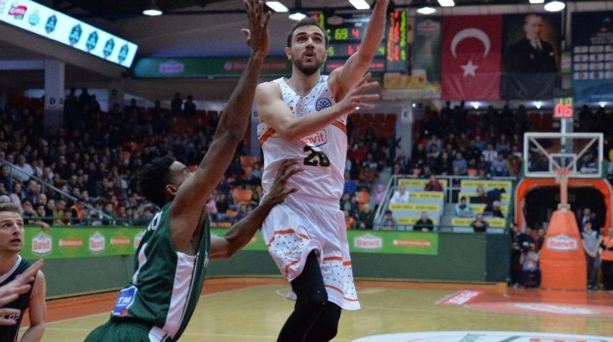 Banvit, Adını &Ccedil;eyrek Finale Yazdırdı