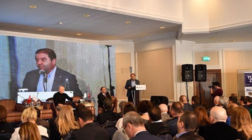 Başkan Kılı&ccedil;&rsquo;a En İyi Belediye Başkanı &Ouml;d&uuml;l&uuml;