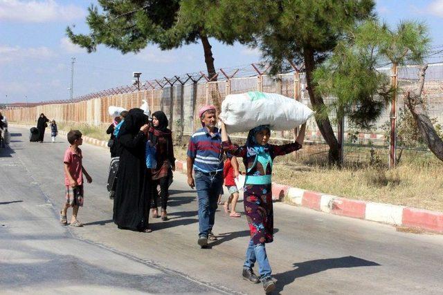 52 Bin 114 Suriyeliden 48 Bini Türkiye’ye Döndü