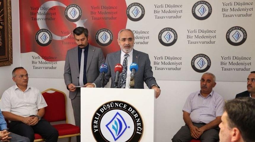 Yerli D&uuml;ş&uuml;nce Derneği &ldquo;zaferler Ayı Ağustos&rdquo; Programında Şair Gen&ccedil;osmanoğlu&rsquo;nu Andı