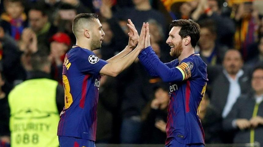 Messi Şov Yaptı, Barcelona Turladı